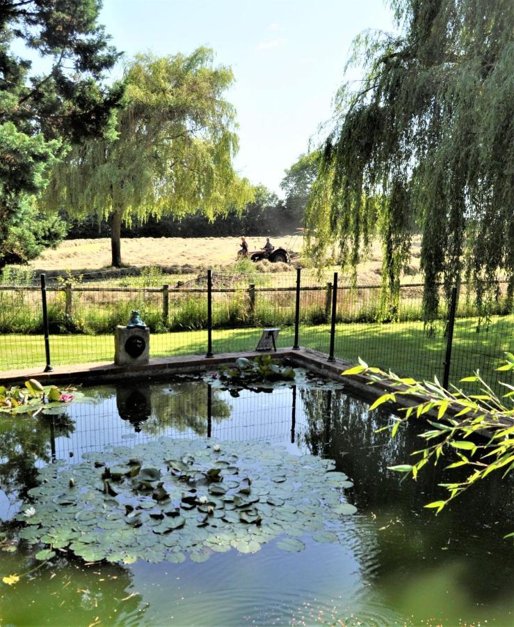 Gite La Normande Etreville Ngoại thất bức ảnh